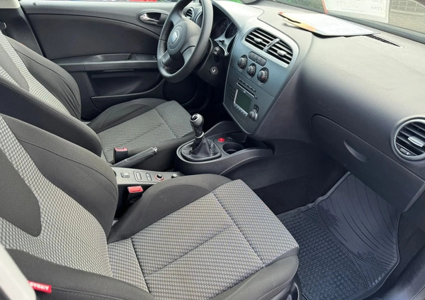 Seat Leon cena 20999 przebieg: 160000, rok produkcji 2008 z Żory małe 529